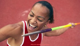 山猫直播官网-英超球队的主场与球迷文化：场馆与氛围建设